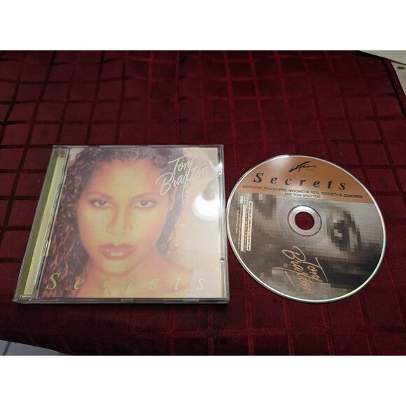 Secrets by Toni Braxton (CD, Jul-1996, LaFace) VG MK - Picture 1 of 1